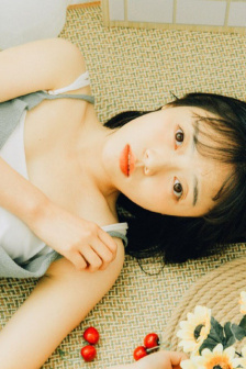 女大学生沙龙视频
